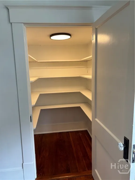 810 Barnard Savannah, GA 31401