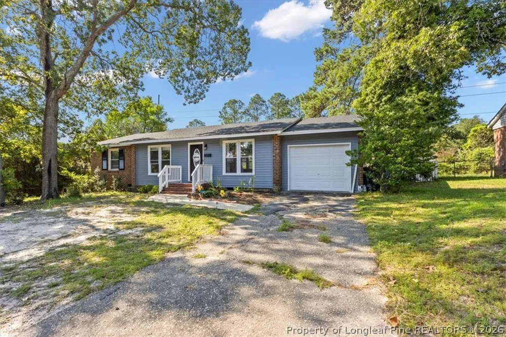 5405 SANDSTONE DRIVE Fayetteville, NC 28311