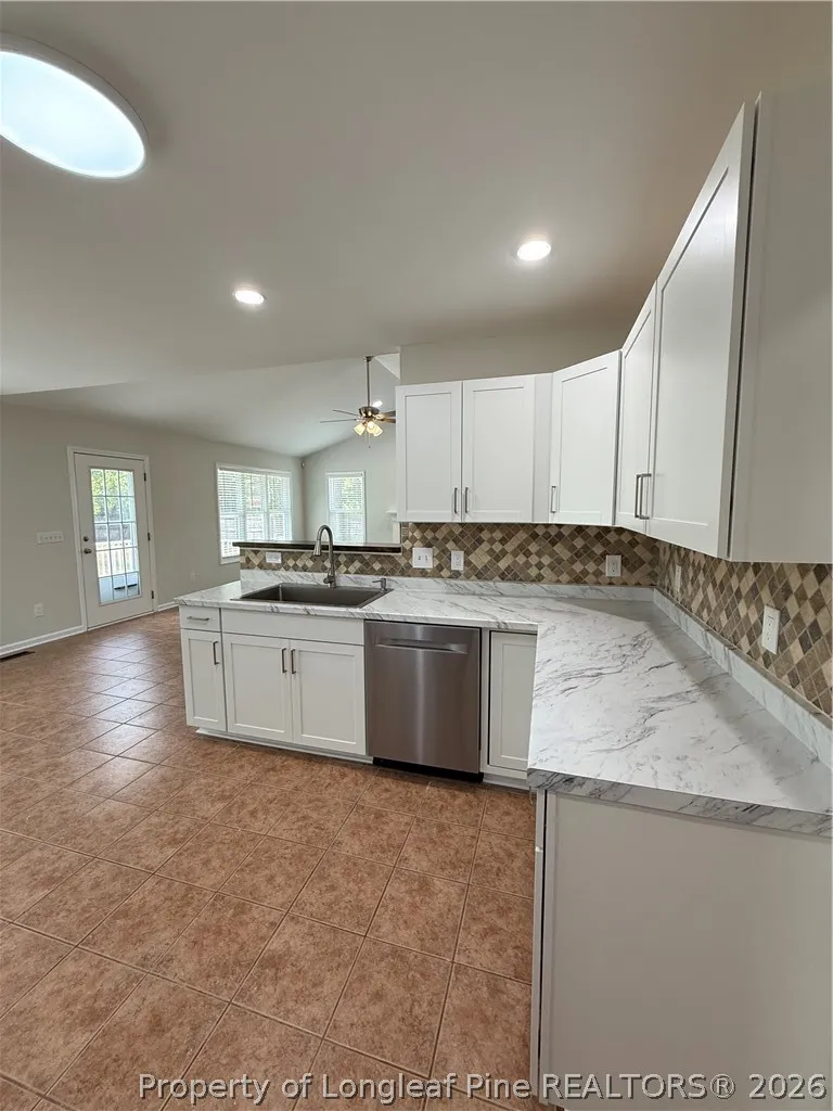146 Woodshire Drive Lillington, NC 27546