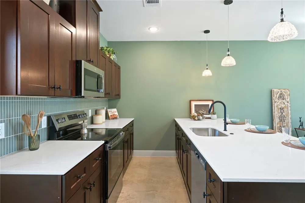 102 33rd W Bryan, TX 77803