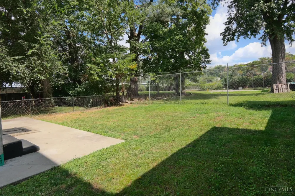 2968 Sidney Avenue Cincinnati, OH 45225