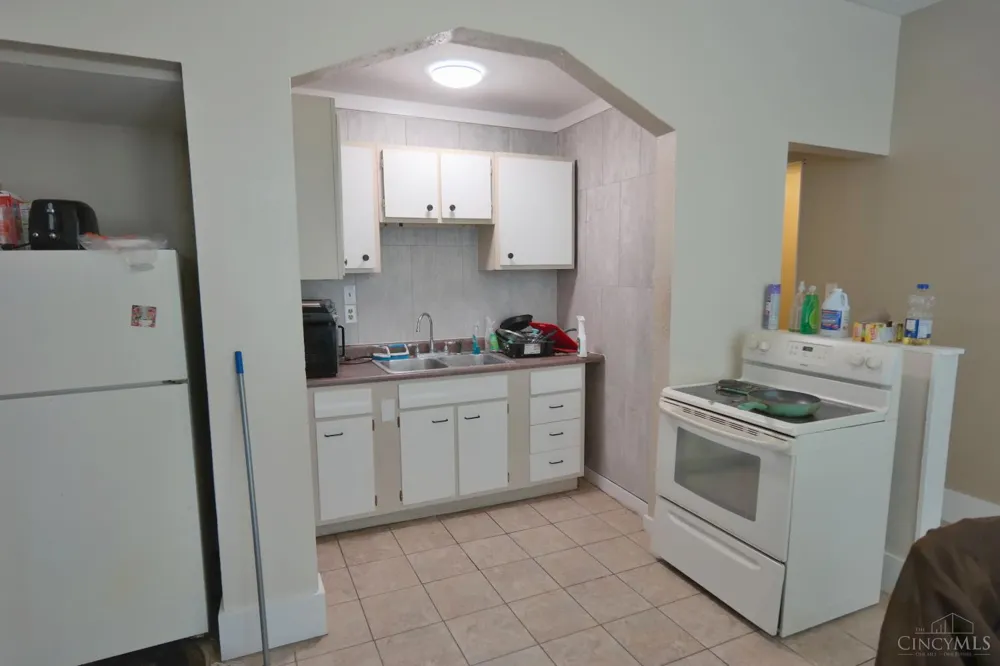 2968 Sidney Avenue Cincinnati, OH 45225