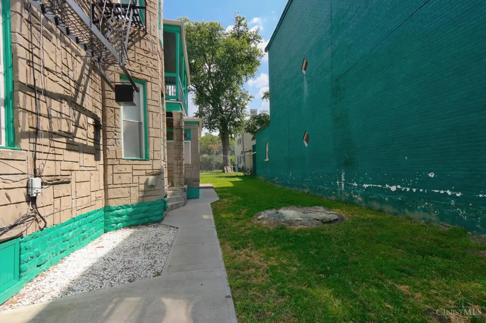 2968 Sidney Avenue Cincinnati, OH 45225