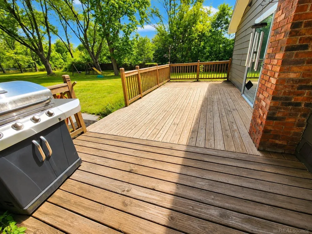 2100 Pompey Road Waterford Charter Township, MI 48327
