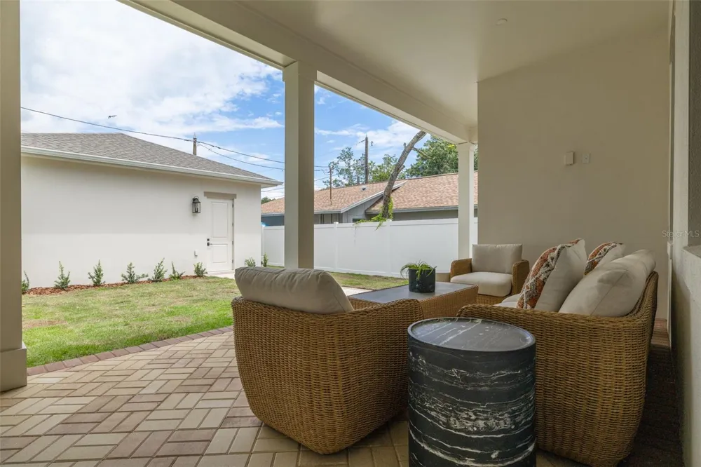 1037 26TH AVENUE St Petersburg, FL 33704