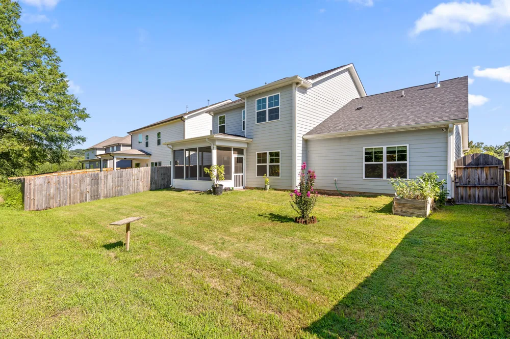 9608 Mayfly Road Ooltewah, TN 37363