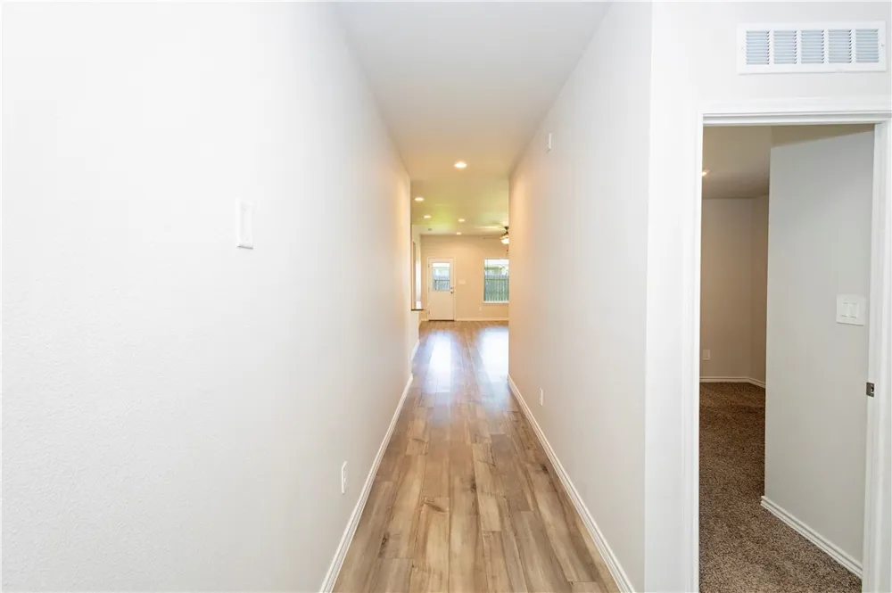 1270 Breebry Drive Corpus Christi, TX 78415