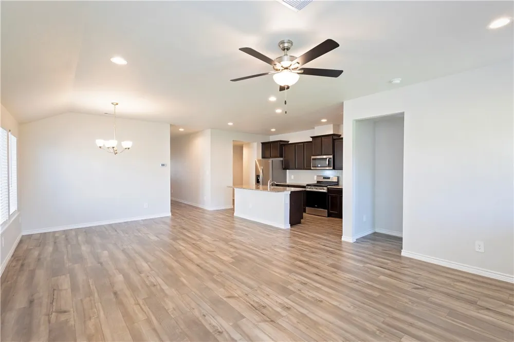 1270 Breebry Drive Corpus Christi, TX 78415