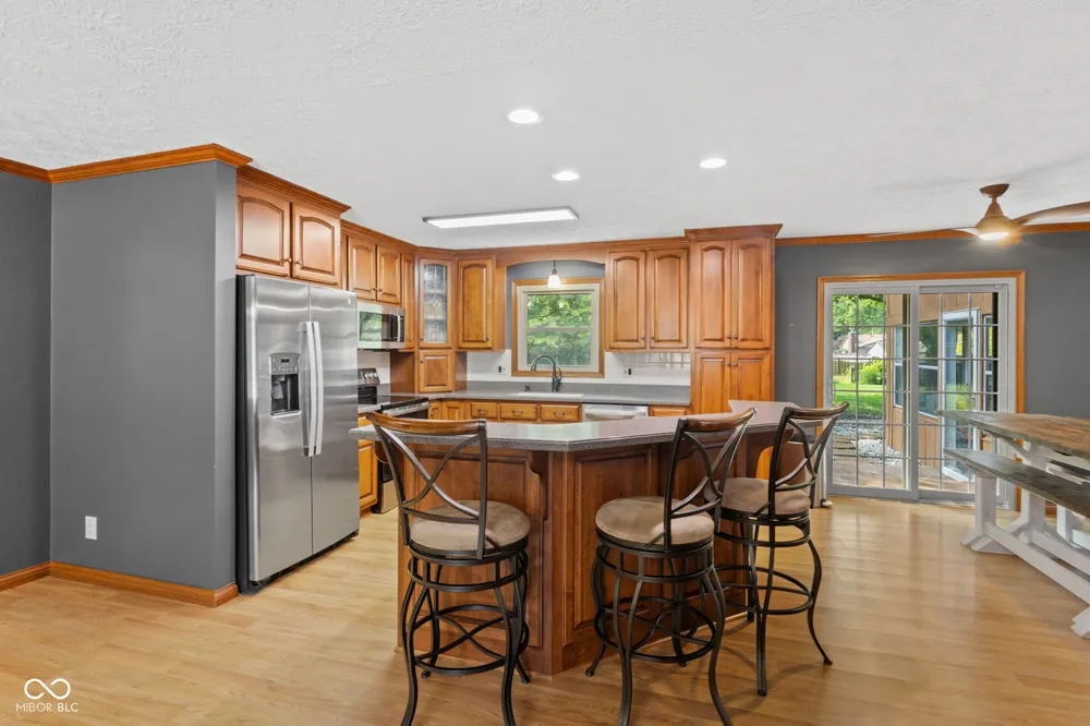 286 Peterman Road Greenwood, IN 46142