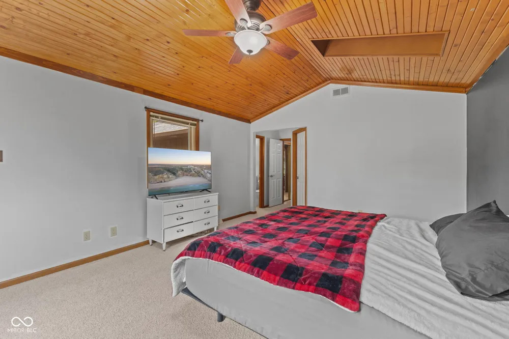 286 Peterman Road Greenwood, IN 46142