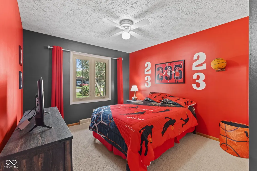 286 Peterman Road Greenwood, IN 46142