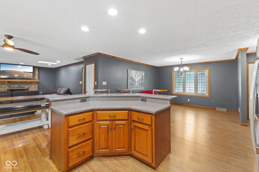 286 Peterman Road Greenwood, IN 46142