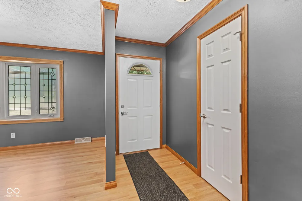 286 Peterman Road Greenwood, IN 46142