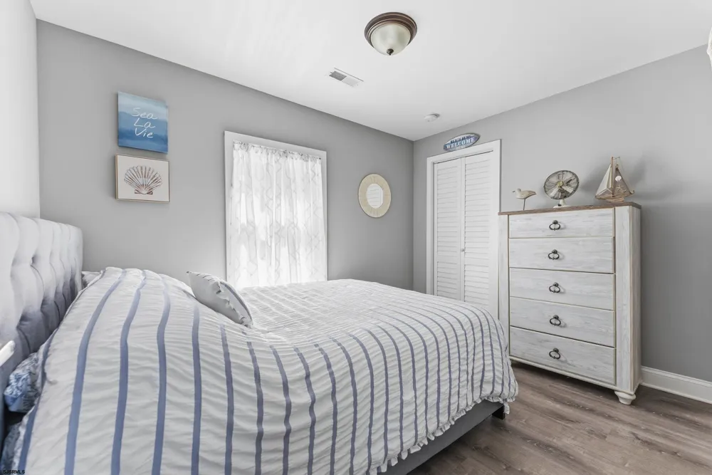 305 W 16 Ave North Wildwood, NJ 08260