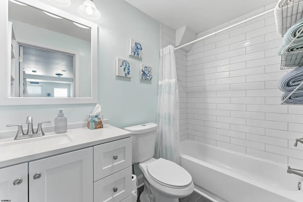 305 W 16 Ave North Wildwood, NJ 08260