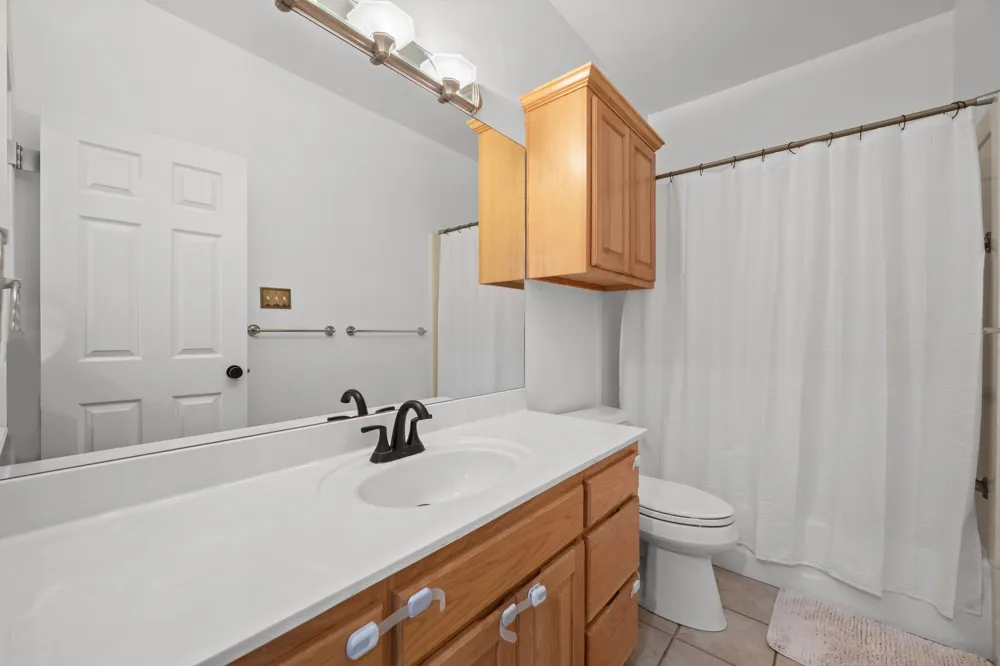 182 Elm Wood Drive Elgin, TX 78621