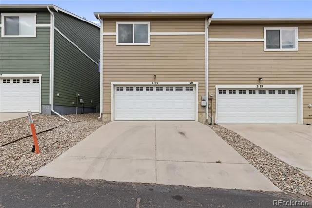 2163 St Claire Park Alley Colorado Springs, CO 80910