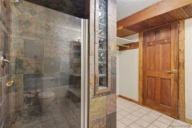 3375 Pinehurst Circle Colorado Springs, CO 80908