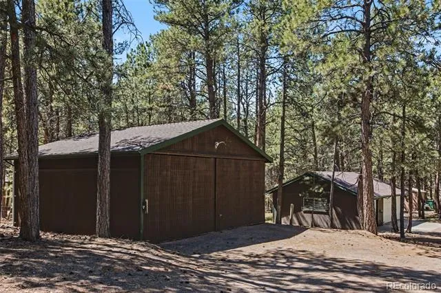 3375 Pinehurst Circle Colorado Springs, CO 80908