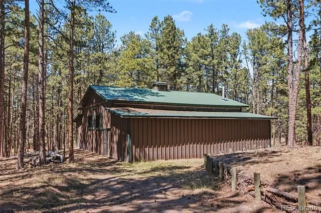 3375 Pinehurst Circle Colorado Springs, CO 80908
