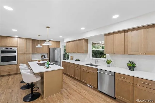 7007 E Hinsdale Avenue Englewood, CO 80112