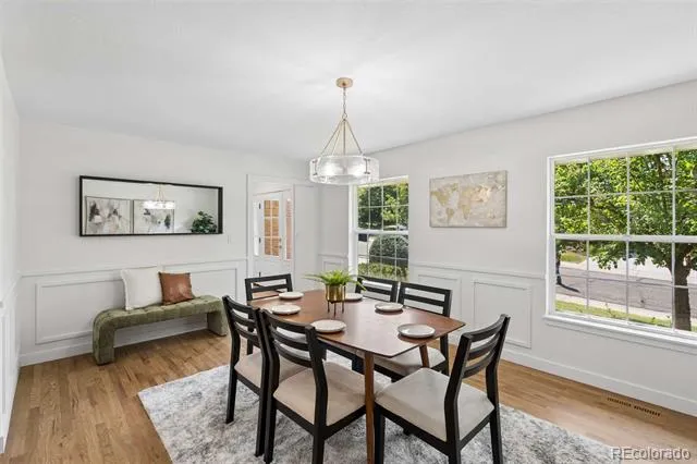 7007 E Hinsdale Avenue Englewood, CO 80112