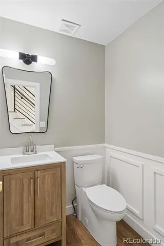 7007 E Hinsdale Avenue Englewood, CO 80112