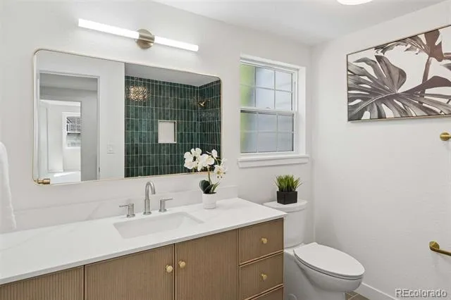 7007 E Hinsdale Avenue Englewood, CO 80112