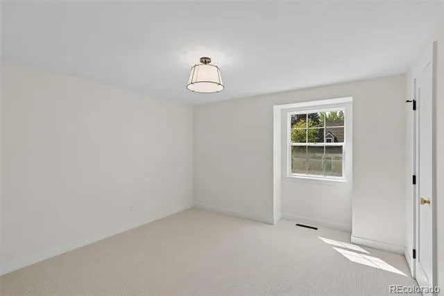 7007 E Hinsdale Avenue Englewood, CO 80112