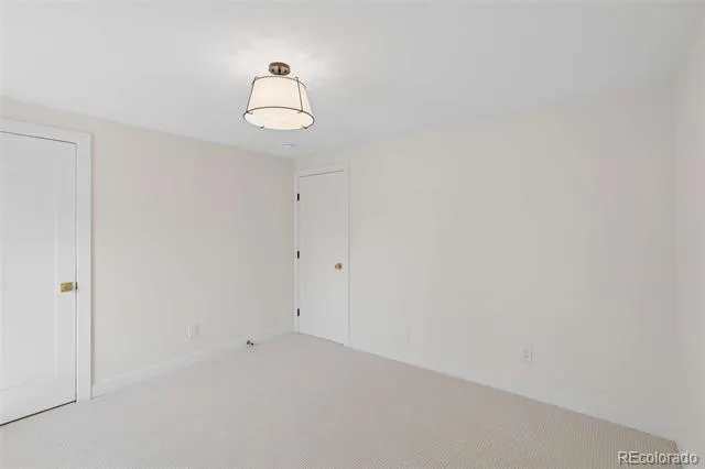 7007 E Hinsdale Avenue Englewood, CO 80112