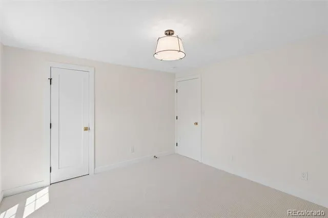 7007 E Hinsdale Avenue Englewood, CO 80112