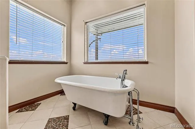5517 County Road 124 Elizabeth, CO 80107