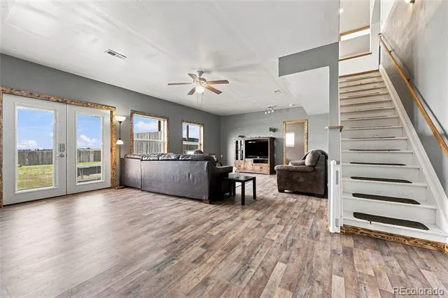 5517 County Road 124 Elizabeth, CO 80107