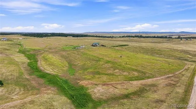 5517 County Road 124 Elizabeth, CO 80107