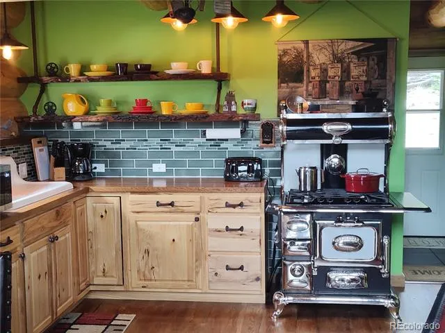 5 Arland Road Como, CO 80432