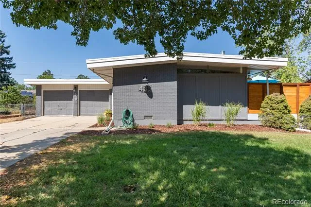 435 S Xanadu Street Aurora, CO 80012