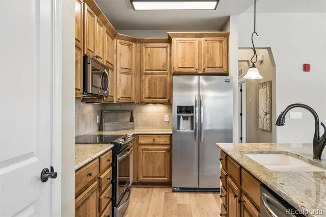 1379 Charles Drive #D5 Longmont, CO 80503