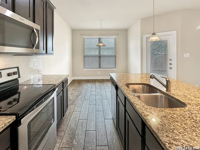 712 Gristmill #18B New Braunfels, TX 78130