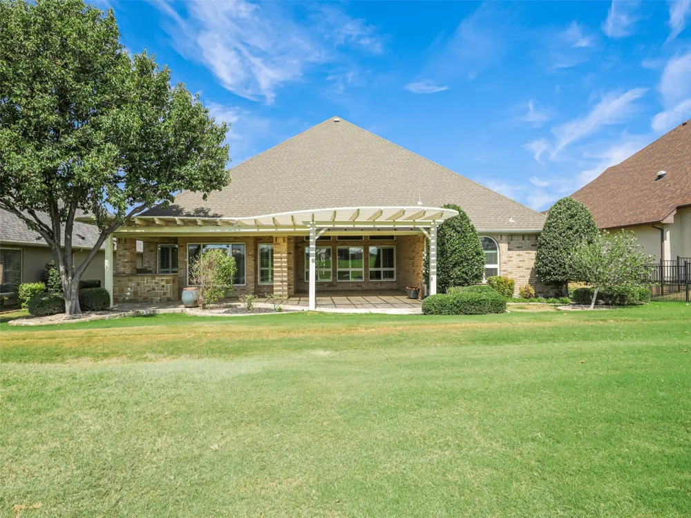 9813 Cypress Street Denton, TX 76207