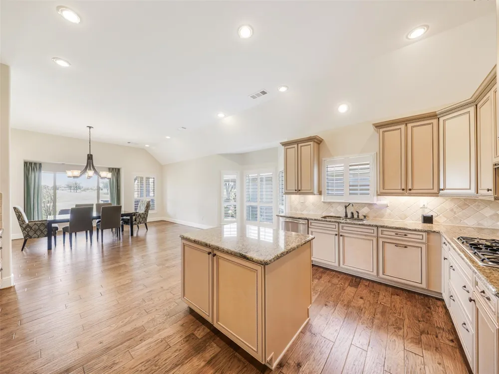 9813 Cypress Street Denton, TX 76207