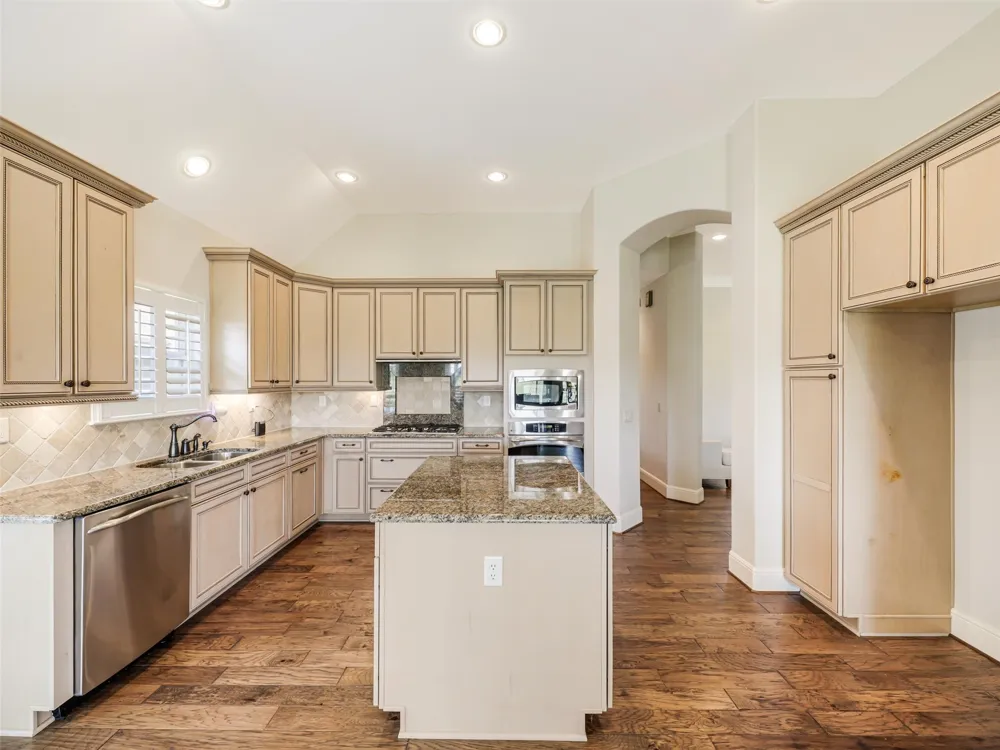 9813 Cypress Street Denton, TX 76207