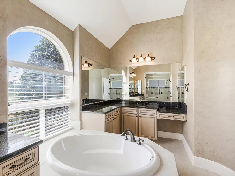 9813 Cypress Street Denton, TX 76207