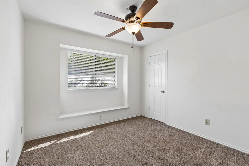1015 Sandy Creek Drive Allen, TX 75002
