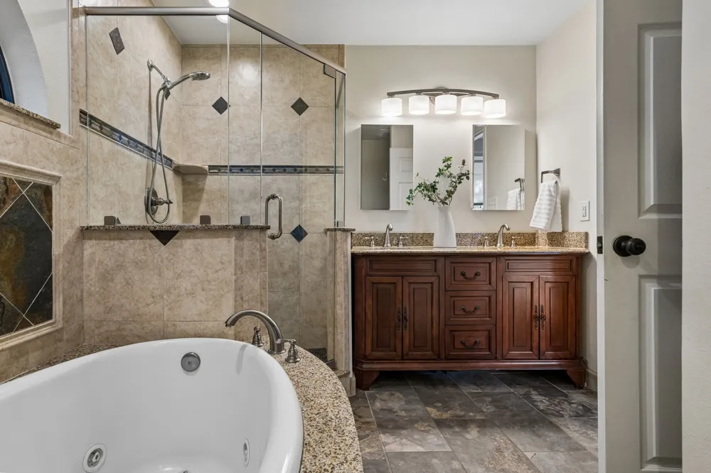 1015 Sandy Creek Drive Allen, TX 75002