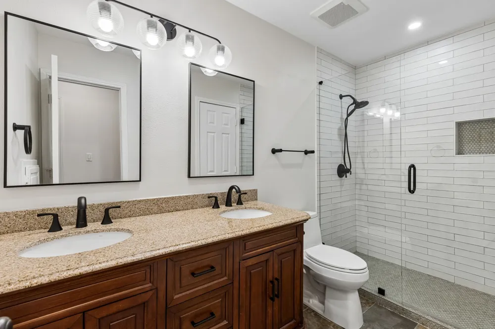1015 Sandy Creek Drive Allen, TX 75002