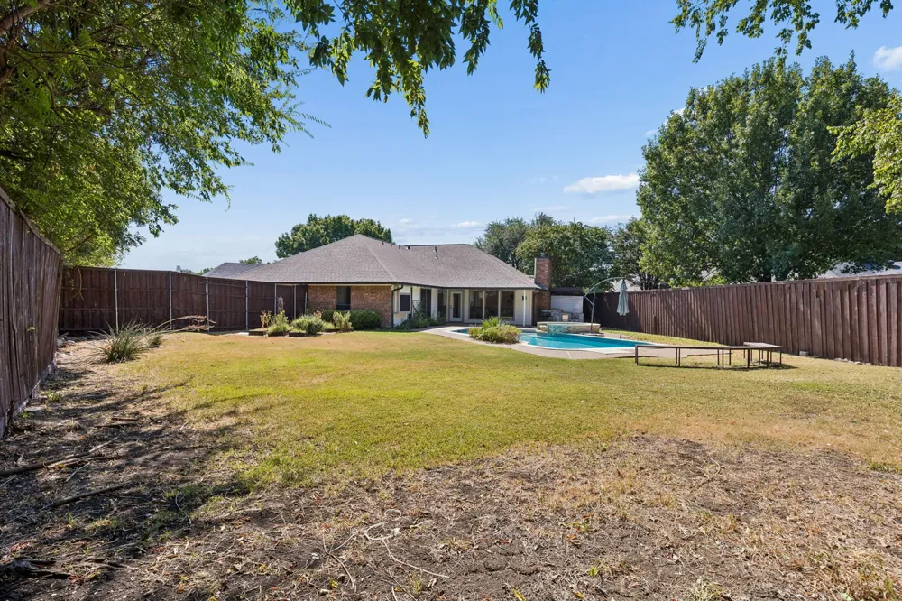 1015 Sandy Creek Drive Allen, TX 75002