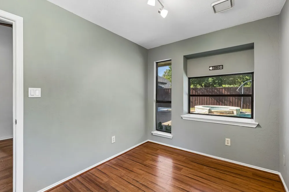 1015 Sandy Creek Drive Allen, TX 75002