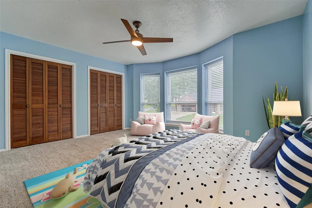 660 Hillcrest Drive Huntsville, TX 77340