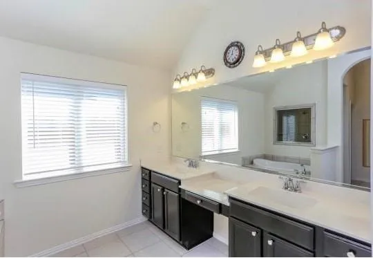 16839 Kilgarth Drive Richmond, TX 77407