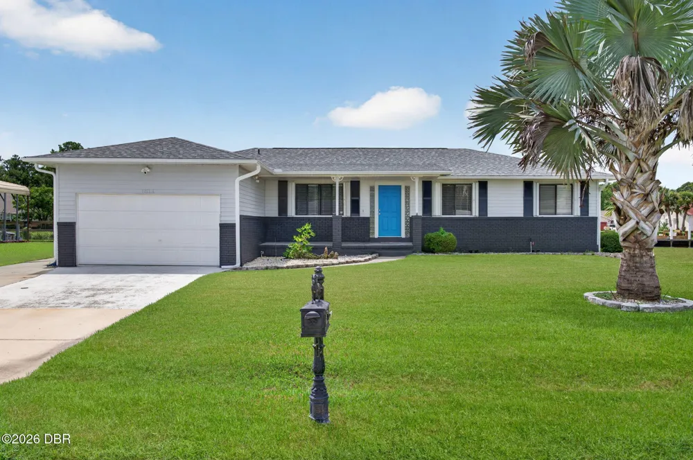 1613 Juno Trail Astor, FL 32102